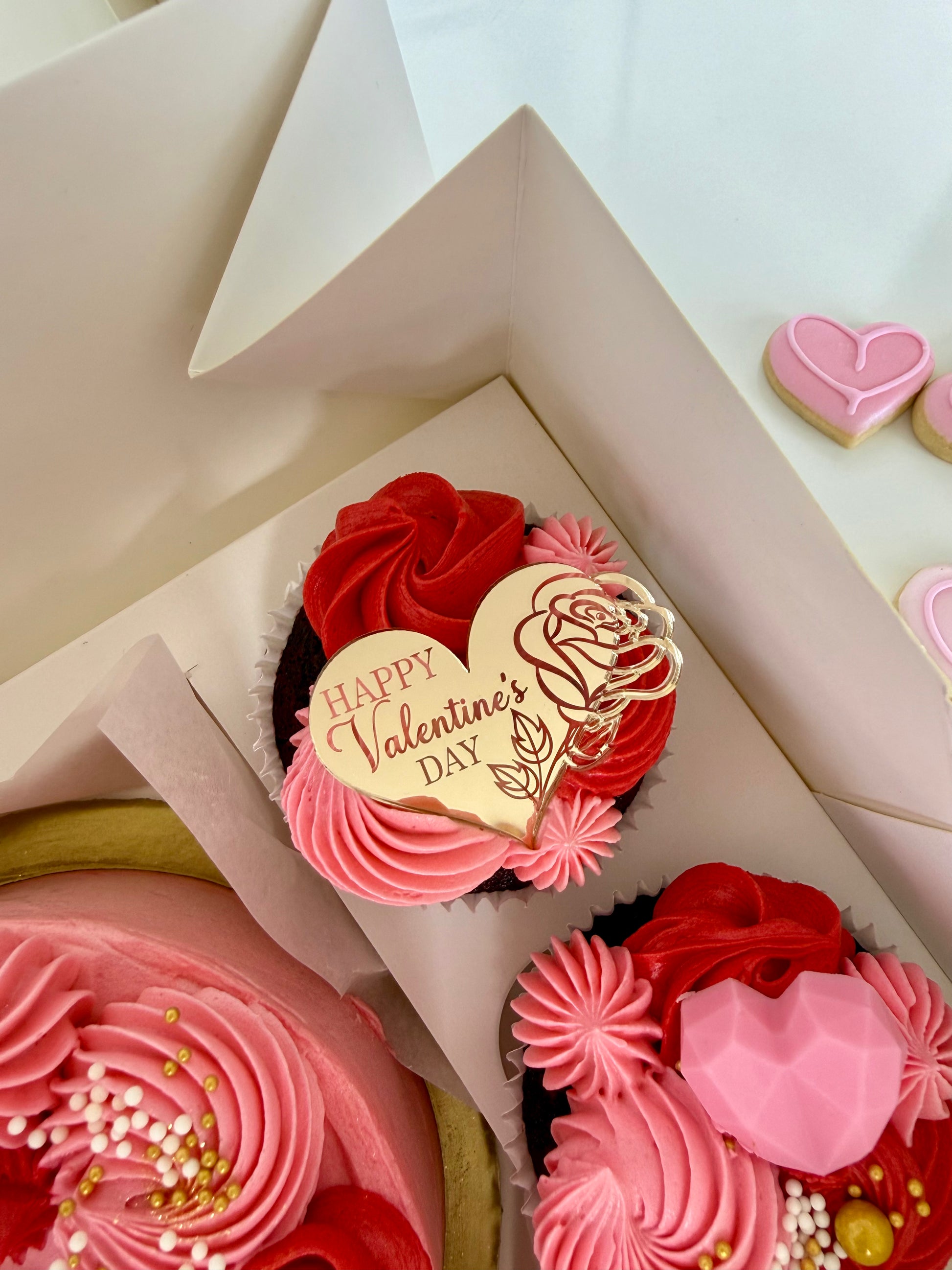 Valentine’s Bento Cake & Cupcake Treat