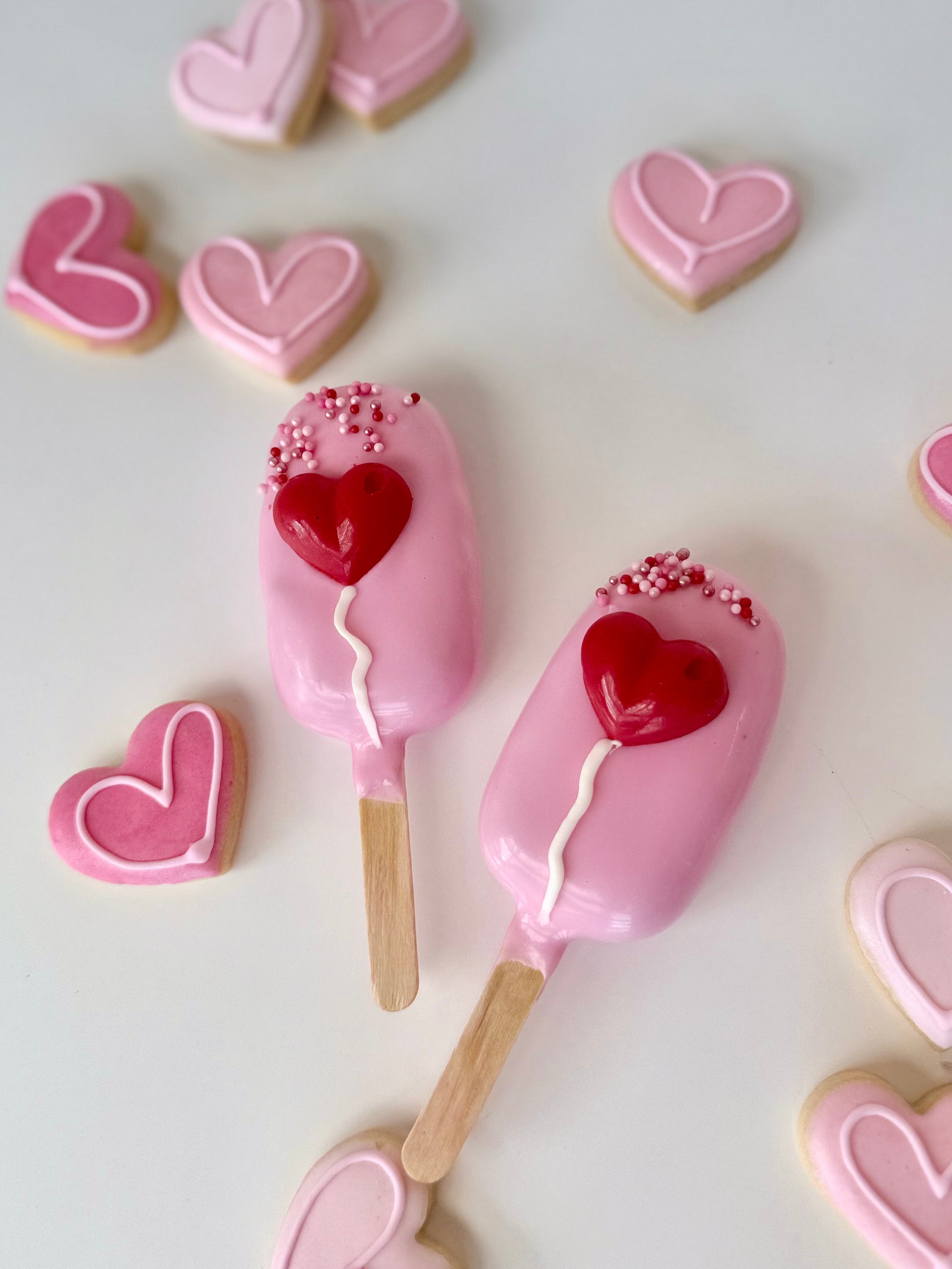 Valentine’s Cake Popsicle